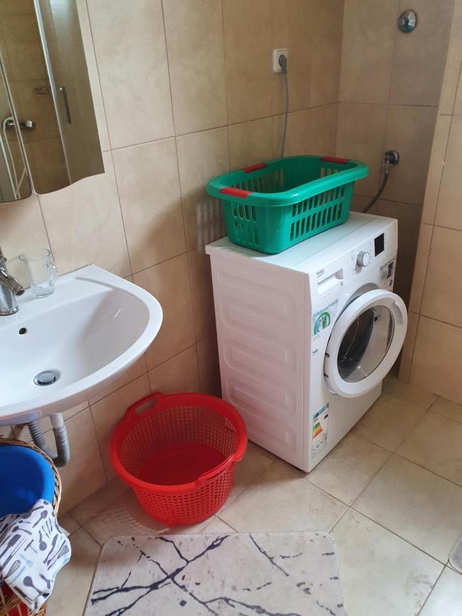 Apartmen Kuca Za Odmor I Familiju 바르 외부 사진